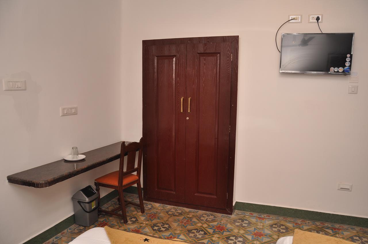 Rams Inn Tandzsávúr Kültér fotó